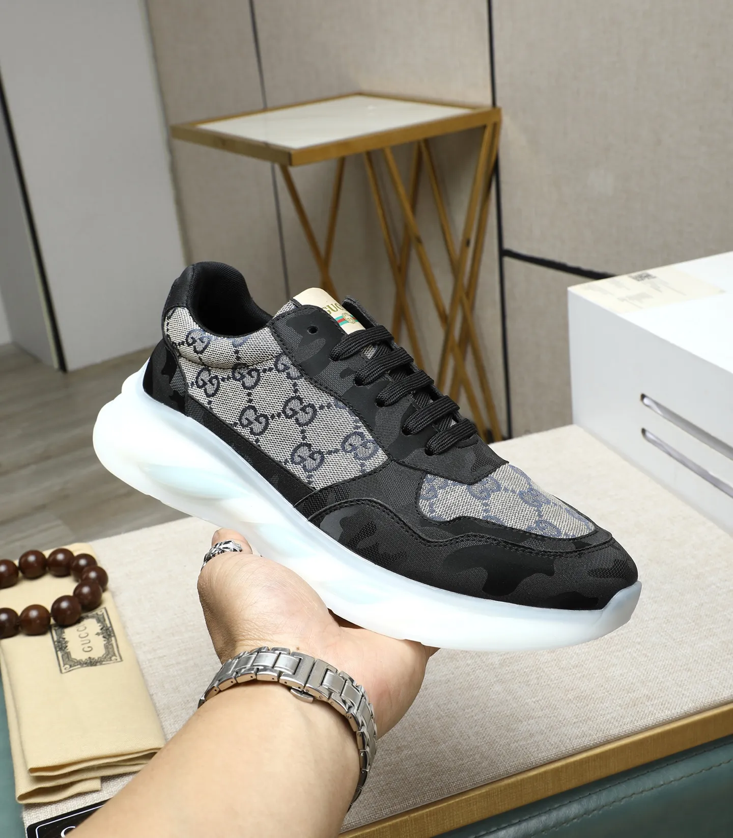Men's shoes💰440 GUCCI🔍🔍Latest spring style On sale at the same time at the counter, original calfskin imported from Italy, genuine leather lining, (high-end, luxury, and class) exquisite workmanship, soles: original soles specially provided by the original factory, ⚠Exclusive double-layer movable molded soles are super comfortable⚠, real photos🎬The real ones are better🔍🔍"High quality·Follow the order" code number 38-44